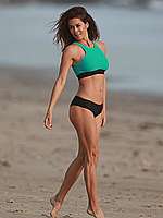 Brooke Burke Sexy In Bikini On A Beach Photoset