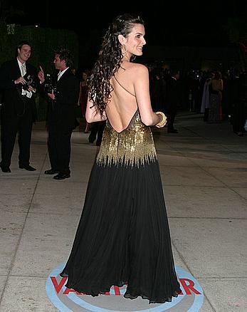 Angie Harmon shows nude tits under see through dress