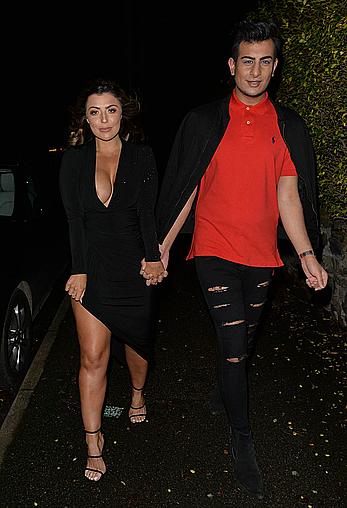 Abigail Clarke areola sleep paparazzo photo