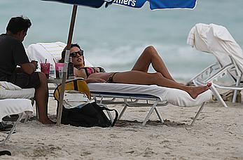 Alessandra Ambrosio enjoying the day at Miami Beach