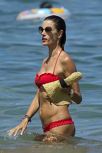 Alessandra Ambrosio in red bikini in Hawaii