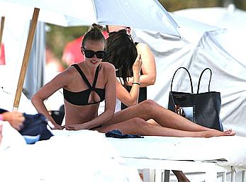 Anne Vyalitsyna wearing black bikini in Miami