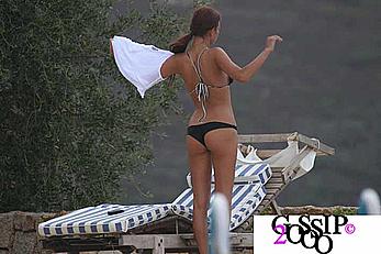 Benedetta Valanzano sunbathing topless