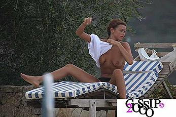 Benedetta Valanzano sunbathing topless