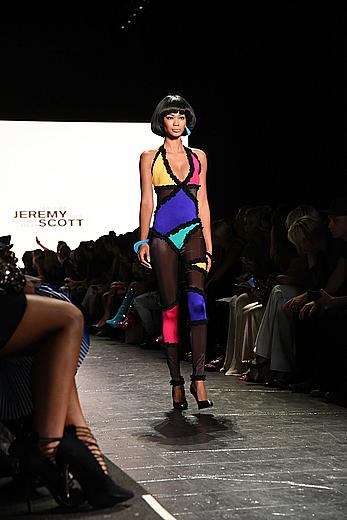 Chanel Iman runway pics from Jeremy Scott fashion show