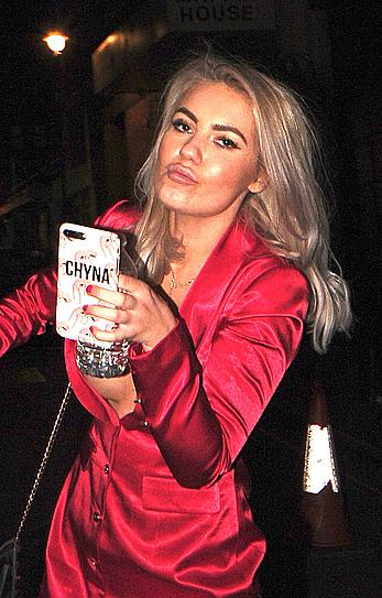 Drunk Chyna Ellis tit slip in short red dress in London