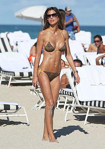 Claudia Galanti cleavage in bikini candids