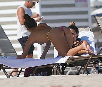 Covi Riva topless on a beach paparazzi shots