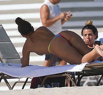 Covi Riva topless on a beach paparazzi shots