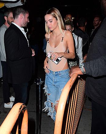 Delilah Hamlin sideboob at Catch NYC’s 6th anniversary party