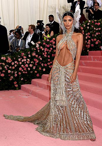 Emily Ratajkowski in see through top at 2019 Met Gala