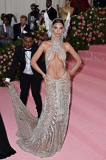 Emily Ratajkowski in see through top at 2019 Met Gala