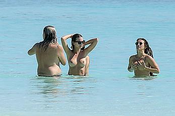 Busty Emily Ratajkowski topless on a beach in Cancun