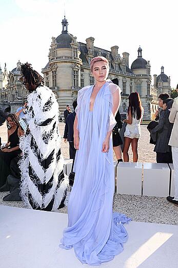 Florence Pugh braless in see through dress at Valentino Haute Couture Fall-Winter 2023-2024 show in Paris  (9)