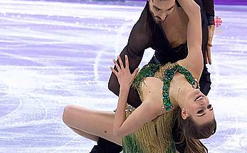 Gabriella Papadakis olympic nipple slip