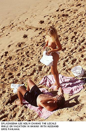 Gena Lee Nolin topless on a beach paparazzi photos