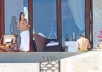 Heidi Klum topless in Cabo San Lucas with her new boyfriend