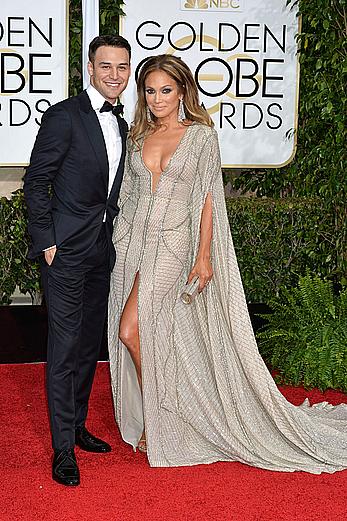 Jennifer Lopez llegs and sexy cleavage at 72nd Annual Golden Globe Awards