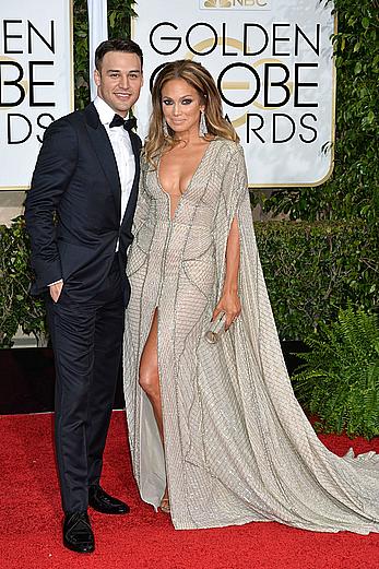 Jennifer Lopez llegs and sexy cleavage at 72nd Annual Golden Globe Awards