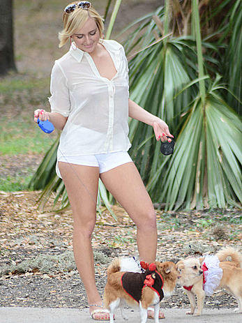 Kate England areola slip when walking her dogs in Miami