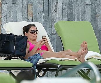 Katie Holmes in pink bikini at a pool in Miami