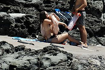 Keira Knightley changing on a beach in Pantelleria shows her small nude tits