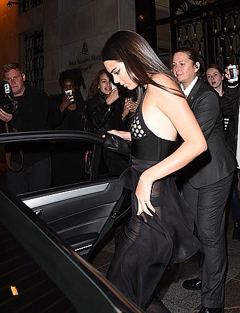 Kendall Jenner pink nipples under see through outfit in Paris