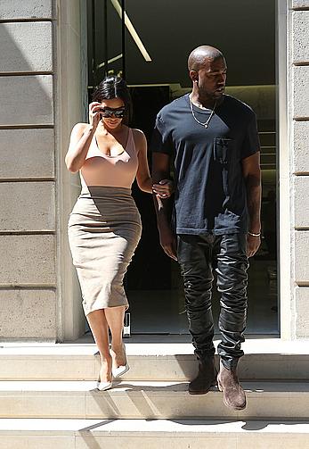 Kim Kardashian flaunt her assets in form-fitting outfit in Paris