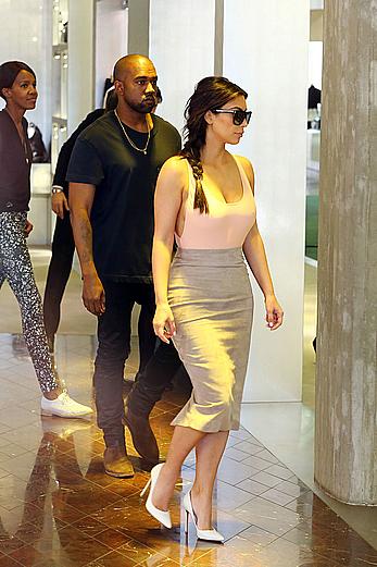 Kim Kardashian flaunt her assets in form-fitting outfit in Paris