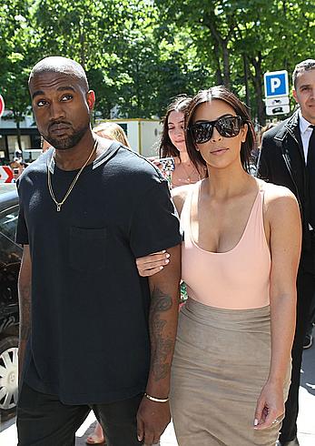 Kim Kardashian flaunt her assets in form-fitting outfit in Paris