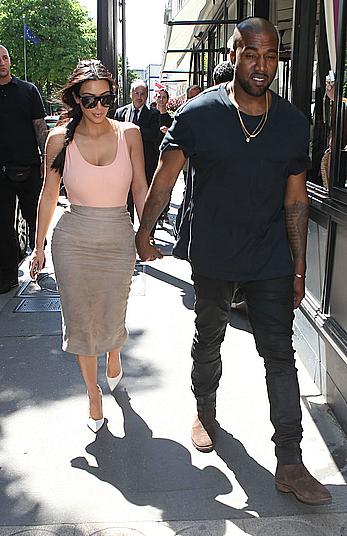 Kim Kardashian flaunt her assets in form-fitting outfit in Paris