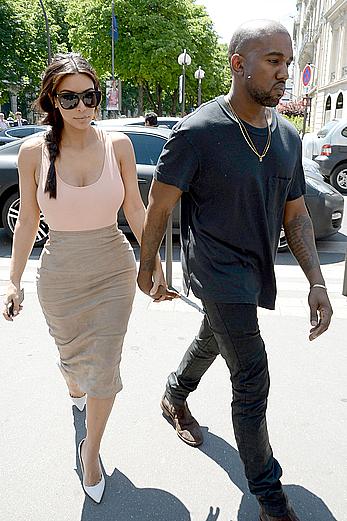 Kim Kardashian flaunt her assets in form-fitting outfit in Paris