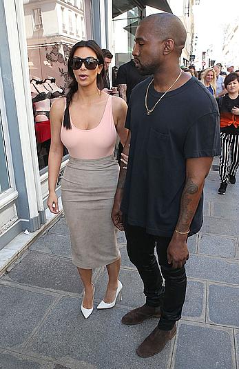 Kim Kardashian flaunt her assets in form-fitting outfit in Paris