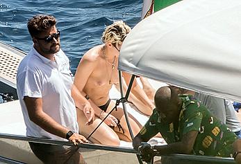 Kristen Stewart topless on a yacht in Italy