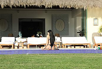 Kylie Jenner sexy round ass in Casa Aramara