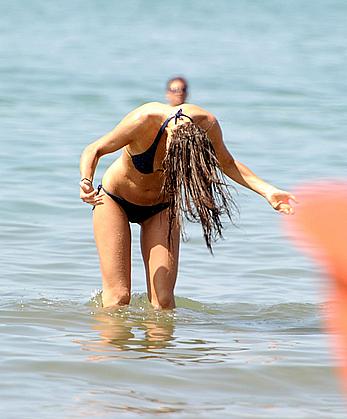 Laura Barriales in bikini candids