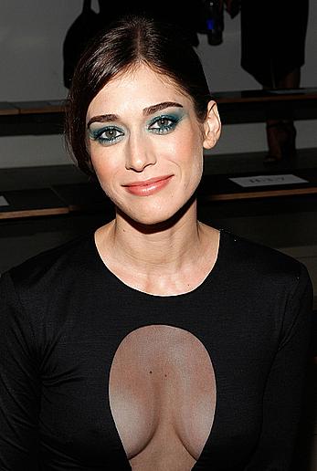 Lizzy Caplan hard nipples at Cushnie Et Ochs fashion show