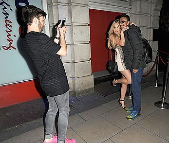 Drunk Melissa Reeves upskirt without pants in Manchester