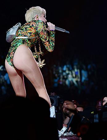 Miley Cyrus sexy performs at Rogers Arena in Vancouver