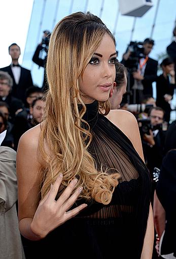 Nabilla Benattia wardrobe malfunction at Cannes Film Festival