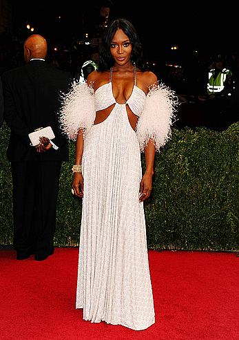 Naomi Campbell sexy cleavage at 2014 Costume Institute Benefit Metropolitan Museum of Art