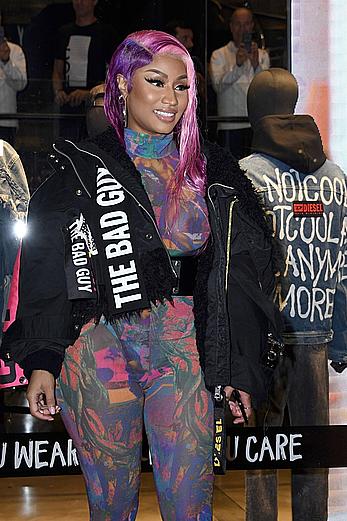 Nicki Minaj braless see through to tits In Milan