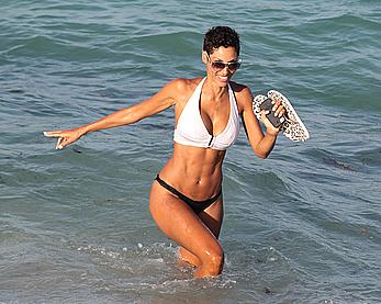 Nicole Murphy enjoying a day on the beach in Miami