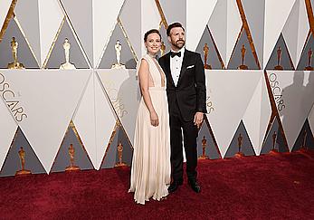 Olivia Wilde looking sexy at 88th Annual Academy Awards in Hollywood