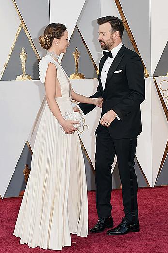 Olivia Wilde looking sexy at 88th Annual Academy Awards in Hollywood