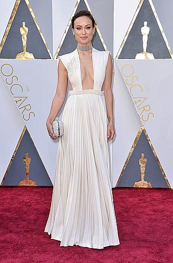 Olivia Wilde looking sexy at 88th Annual Academy Awards in Hollywood