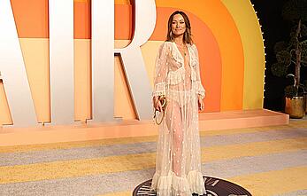 Olivia Wilde see through to titst at the 2025 Vanity Fair Oscar Party