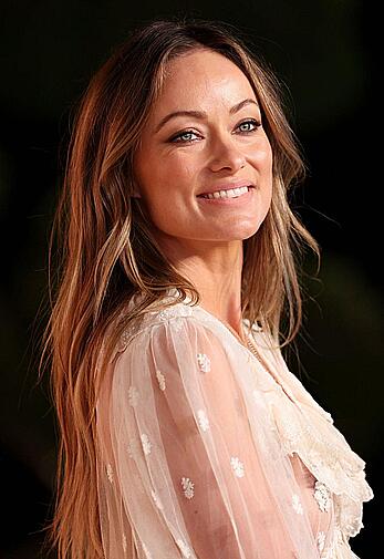 Olivia Wilde see through to titst at the 2025 Vanity Fair Oscar Party