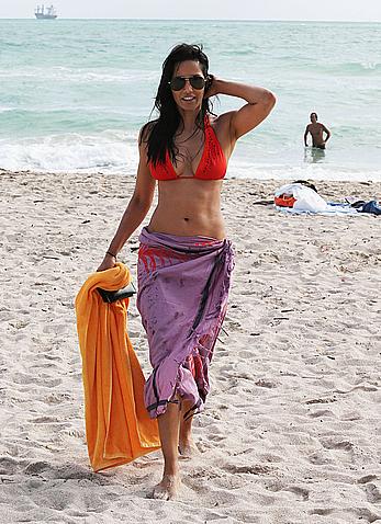 Indian actress Padma Lakshmi hard nipples under red bikini in Miami