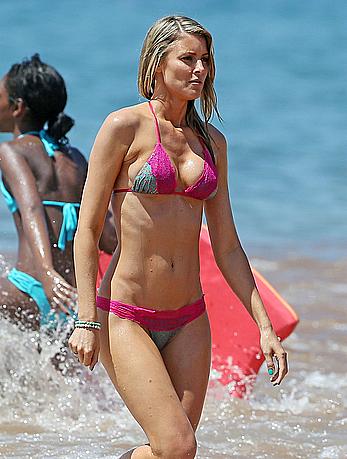 Paige Butcher looking sexy in a bikini in Maui